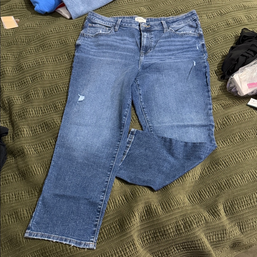 Maurices Women's Straight Leg Blue Jeans